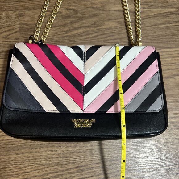 NWT Victoria's Secret purse - Picture 11 of 13